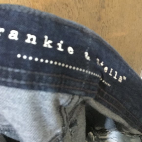 NWT Frankie & Stella plus size Capris size 18W - Picture 5 of 6